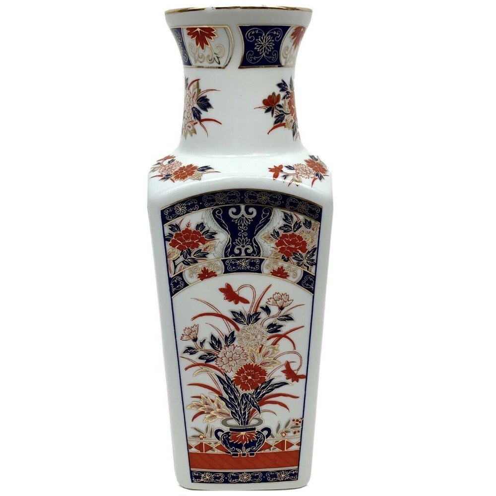 Japanese Decorative Vase (unbranded) 11”x 3”